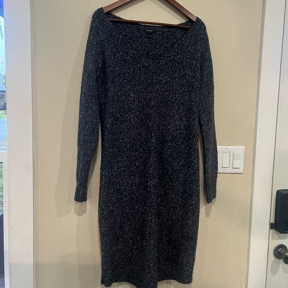 RW&CO sweater dress - Picture 1 of 7